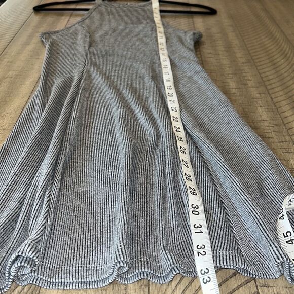 Fun 🤩 Fit & Flair Key 🔑 hole back Dress 👗 beach 🏖️ boardwalk Festival cool! - Picture 8 of 17